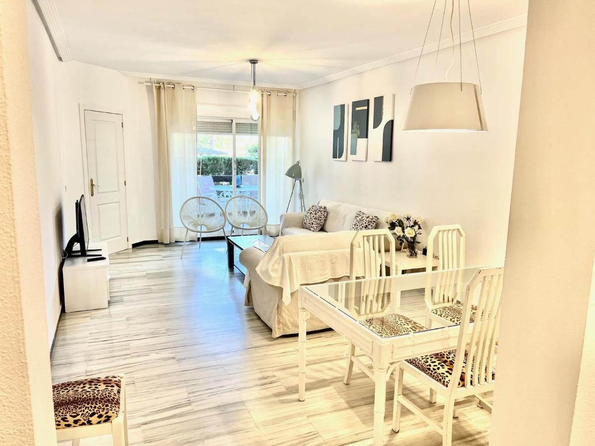 Puerto Banus With Private Garden Apartment Marbella Exterior photo