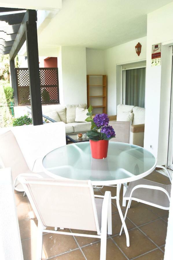 Puerto Banus With Private Garden Apartment Marbella Exterior photo